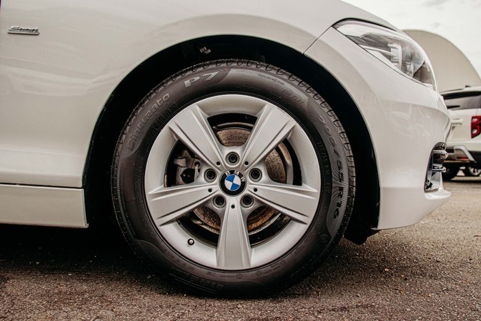2018 BMW 1 Series 118i Sport Line