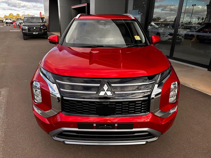 2025 Mitsubishi Outlander Exceed