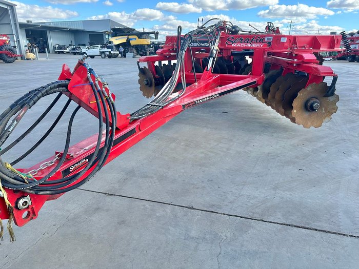 0 Serafin Tandem Hd 44 Plate Offset Disc 6.6M - Hydraulic Adjustable Gangs - Ex Demo RED