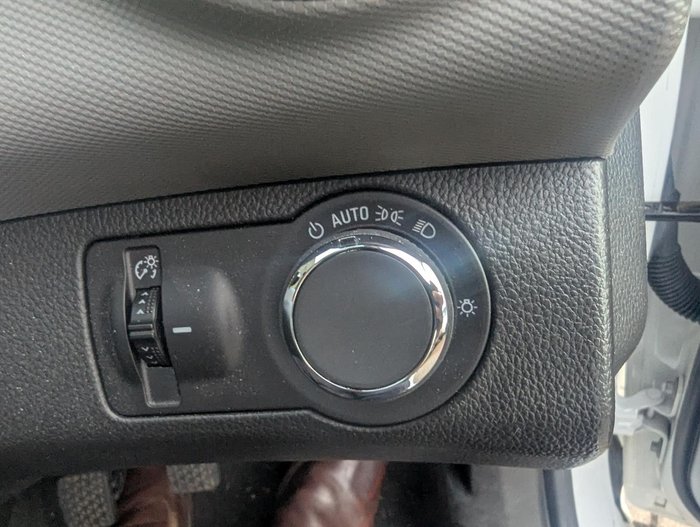 2015 Holden Barina CD TM MY15 White