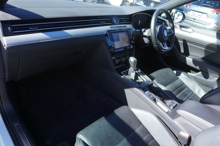 2016 Volkswagen Passat 206TSI R-Line