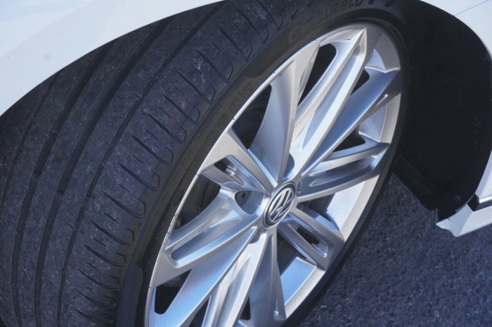2016 Volkswagen Passat 206TSI R-Line