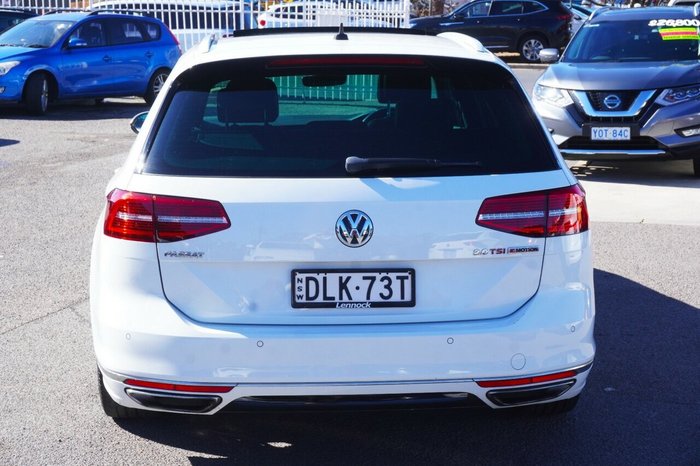 2016 Volkswagen Passat 206TSI R-Line