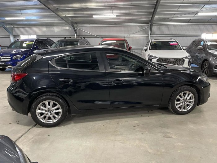 2015 Mazda 3 Maxx