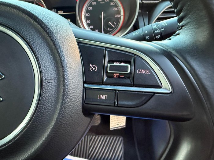 2020 Suzuki Swift GL Navigator