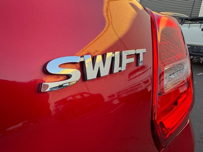 2020 Suzuki Swift GL Navigator