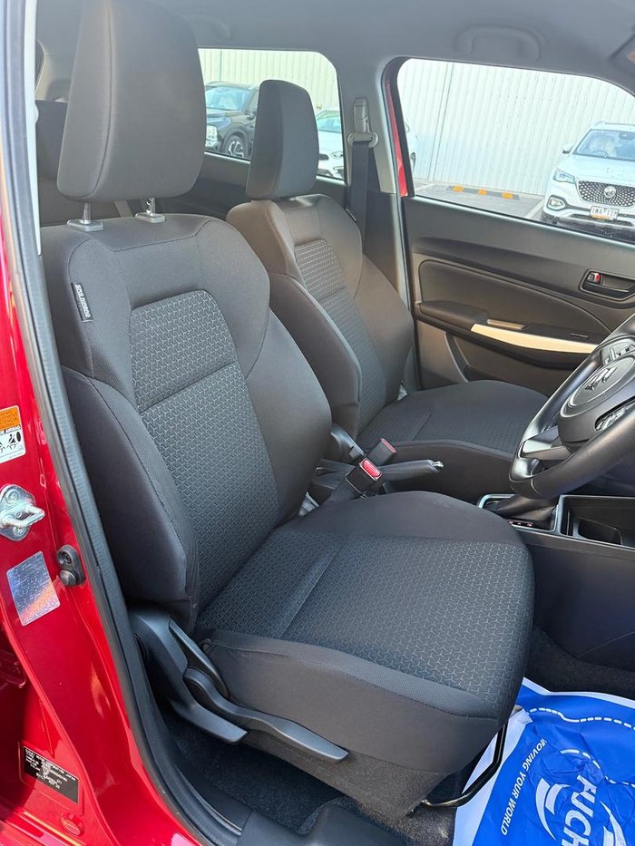 2020 Suzuki Swift GL Navigator
