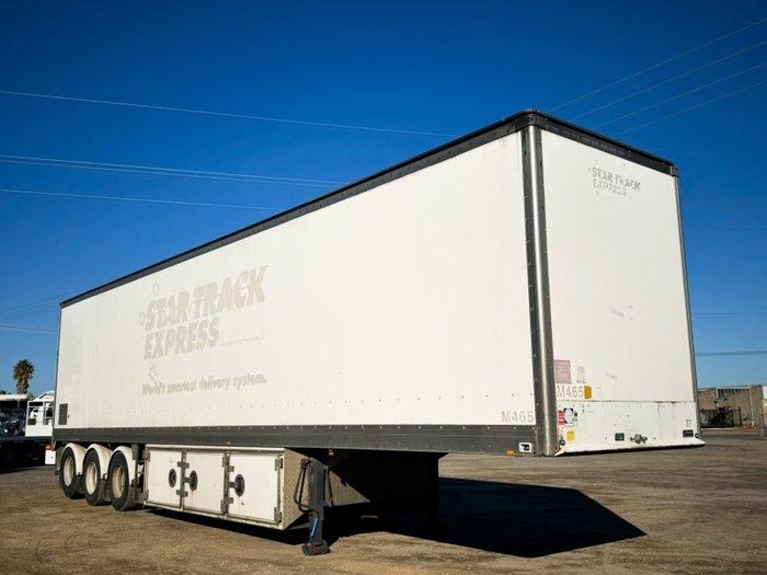 2007 Vawdrey Tri Axle Dry Freight Pantech