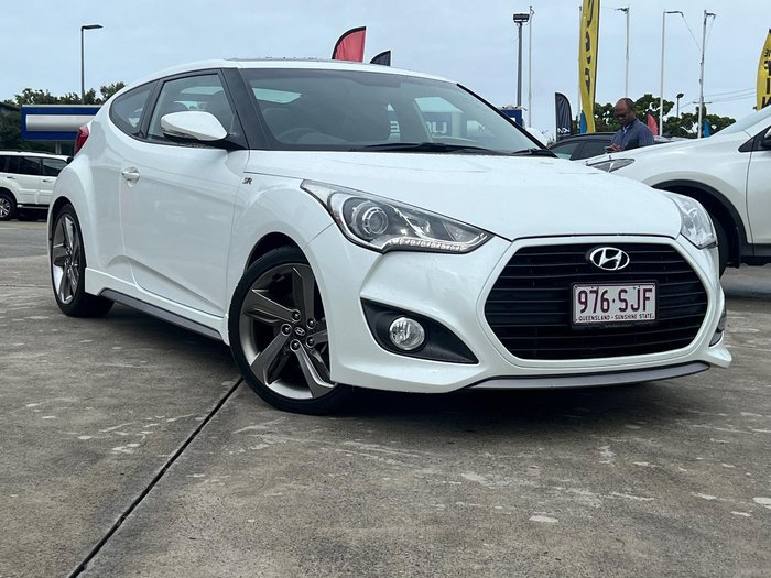 2012 Hyundai Veloster SR Turbo FS2 Crystal White