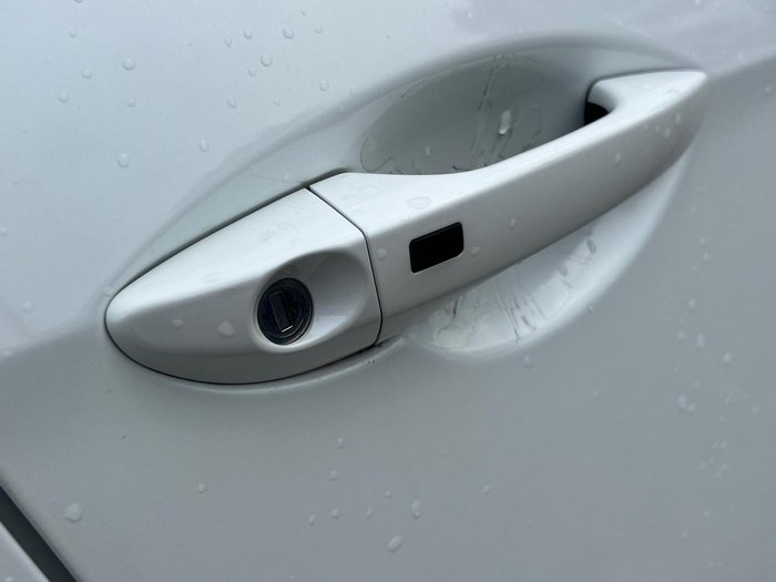 2012 Hyundai Veloster SR Turbo FS2 Crystal White