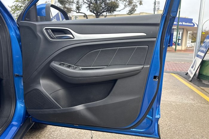2022 MG ZS