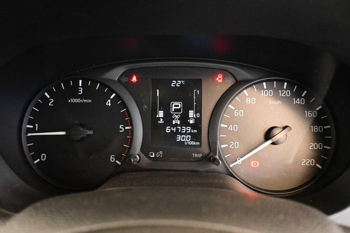 2017 Nissan Navara RX