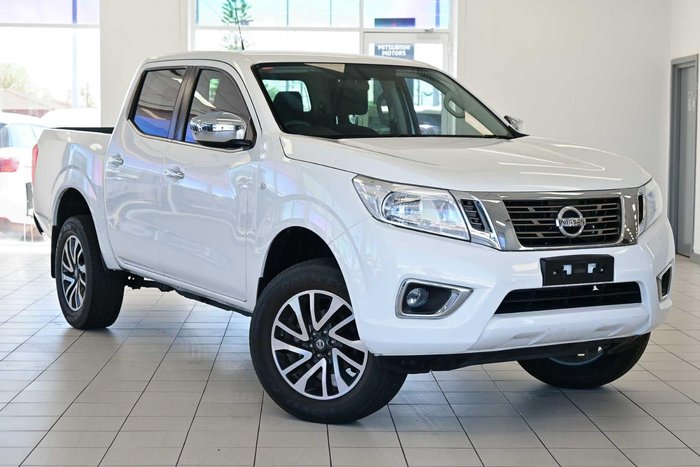 2017 Nissan Navara RX