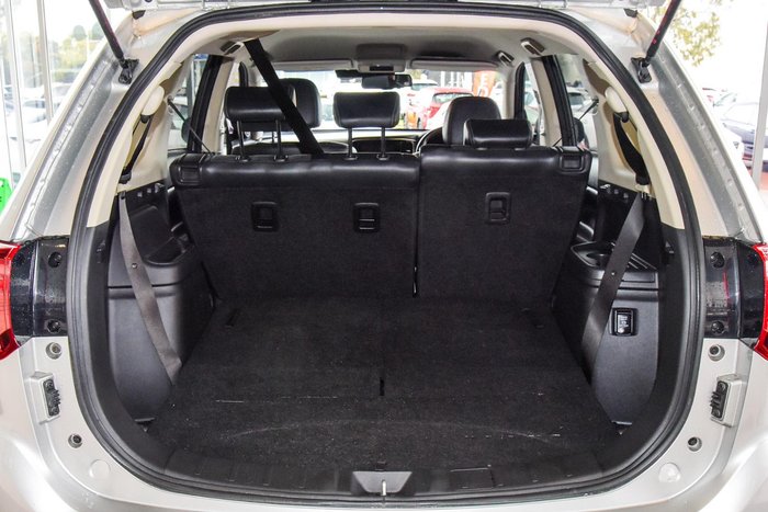 2020 Mitsubishi Outlander LS ZL MY21 AWD Sterling Silver