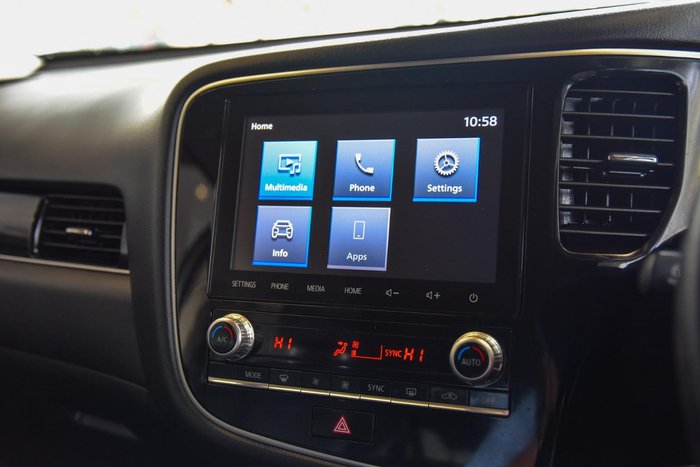 2020 Mitsubishi Outlander LS