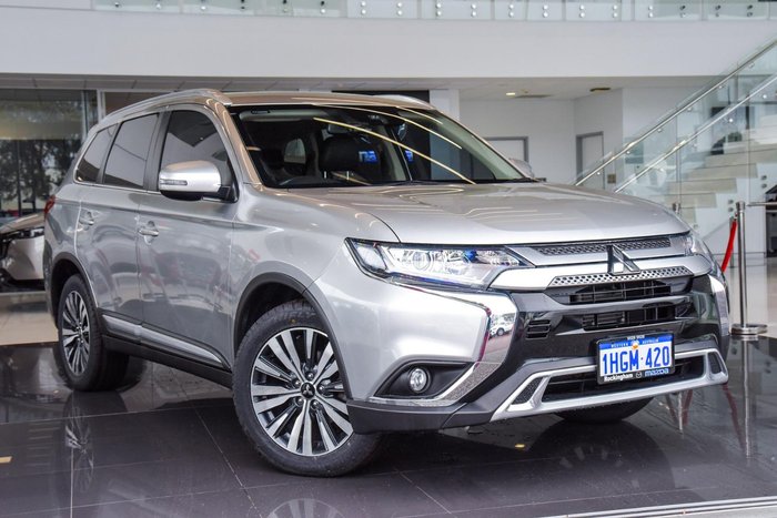 2020 Mitsubishi Outlander LS