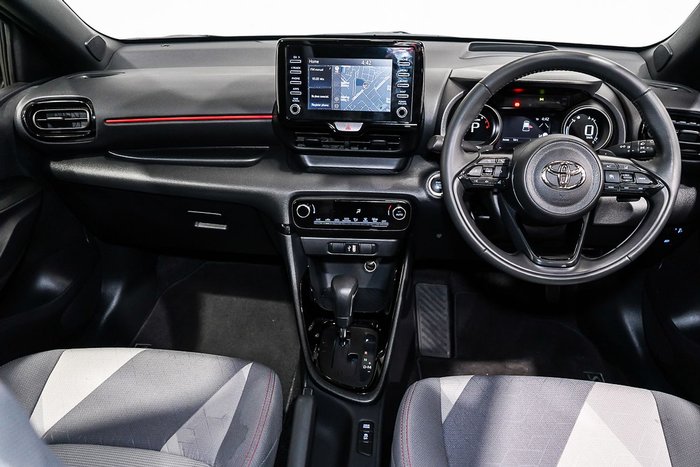 2022 Toyota Yaris ZR