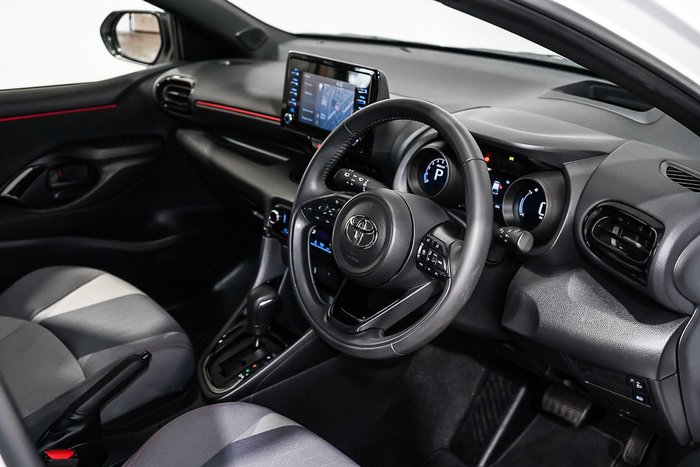 2022 Toyota Yaris ZR