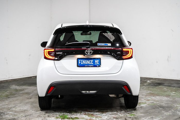 2022 Toyota Yaris ZR