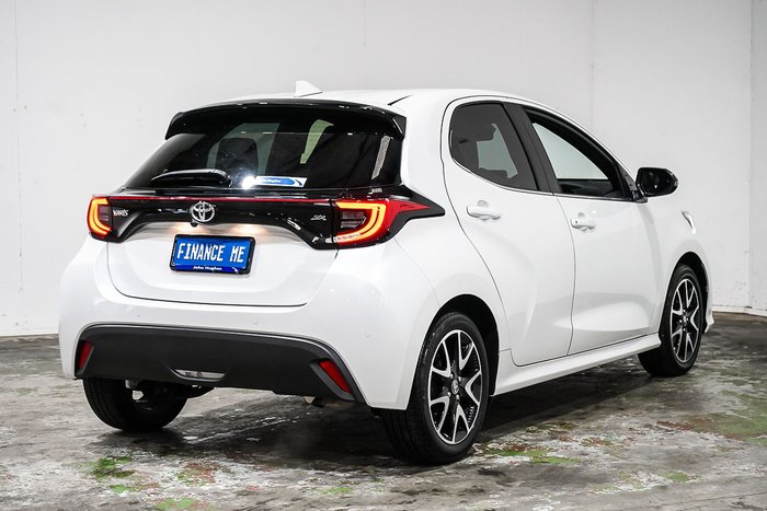 2022 Toyota Yaris ZR