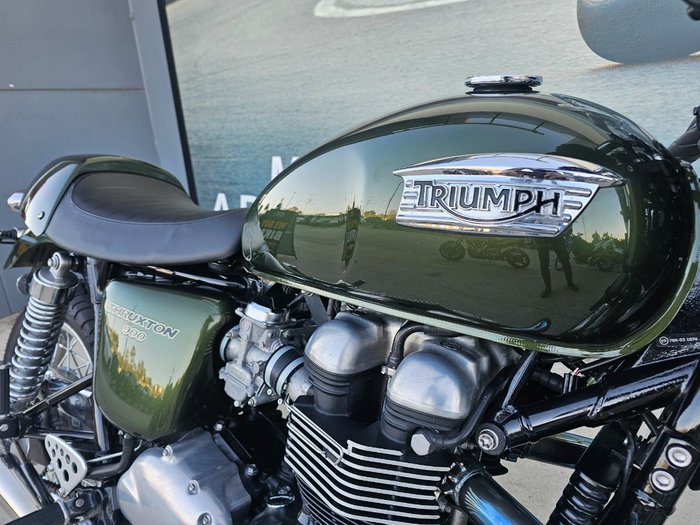 2015 Triumph THRUXTON 900 Green