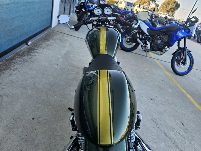 2015 Triumph THRUXTON 900 Green