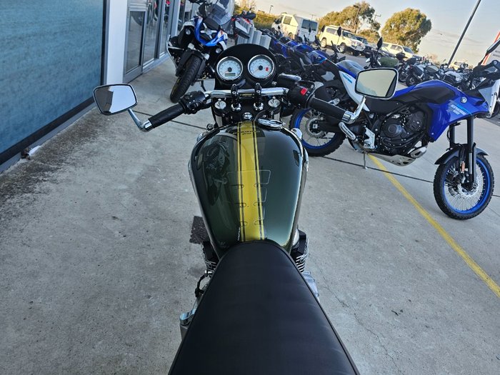 2015 Triumph THRUXTON 900 Green