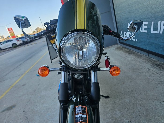 2015 Triumph THRUXTON 900 Green