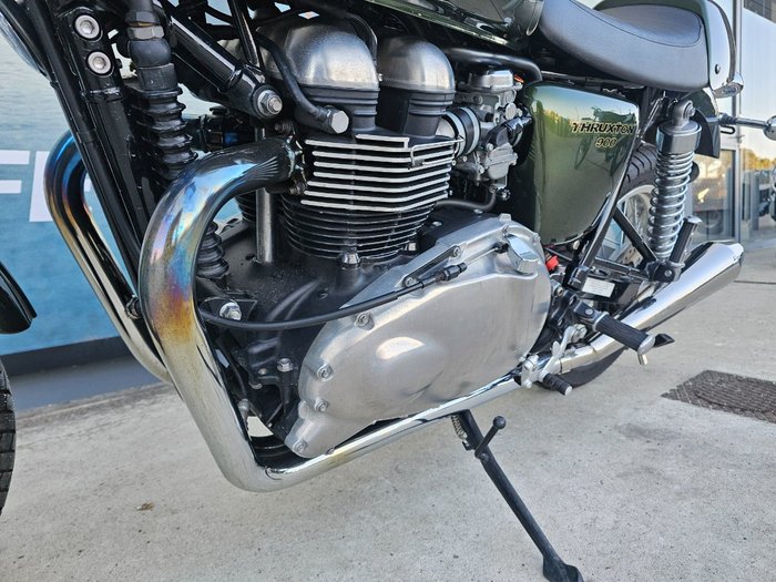 2015 Triumph THRUXTON 900 Green