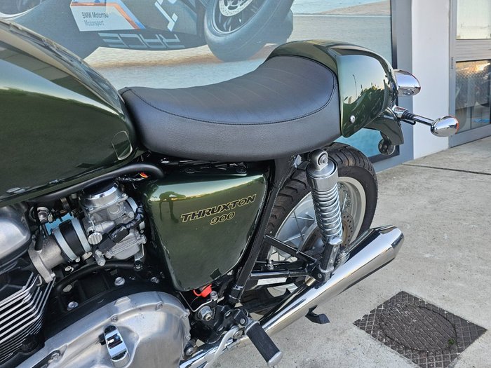 2015 Triumph THRUXTON 900 Green