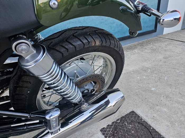 2015 Triumph THRUXTON 900 Green