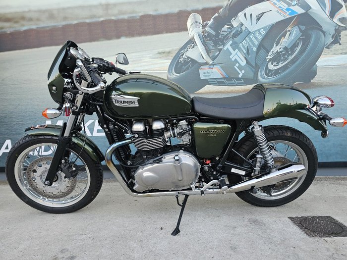 2015 Triumph THRUXTON 900 Green
