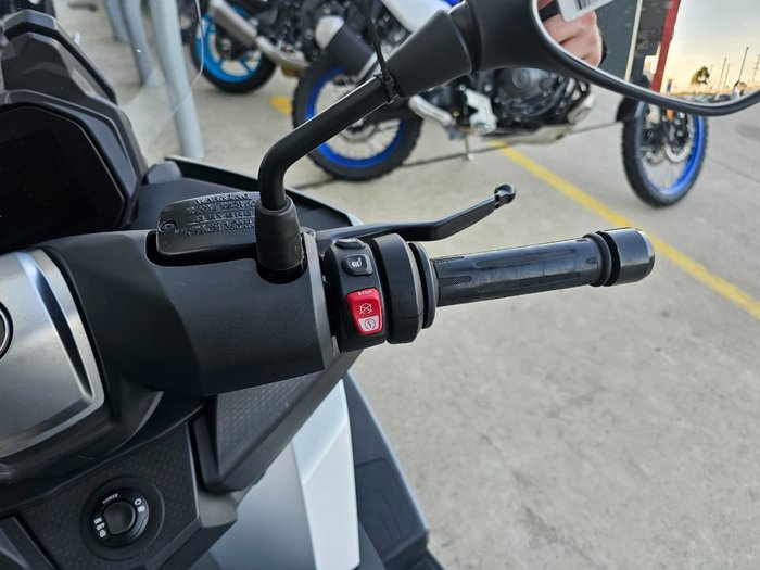 2022 BMW Motorrad C 400 GT ION White