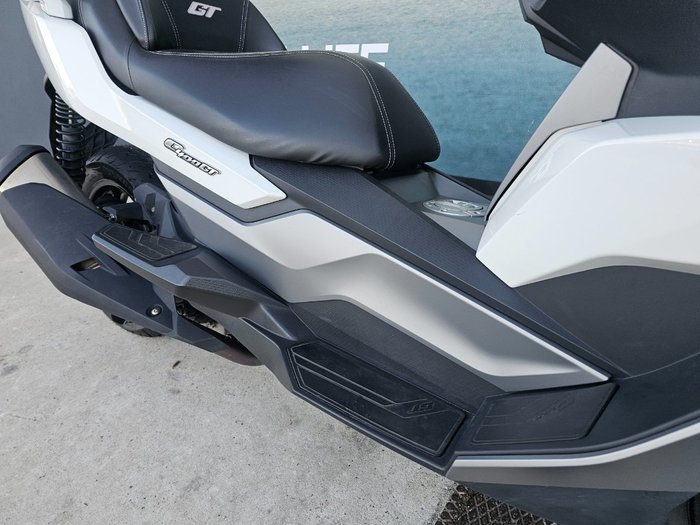 2022 BMW Motorrad C 400 GT ION White