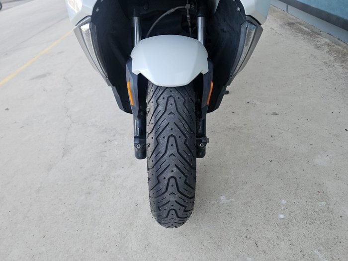 2022 BMW Motorrad C 400 GT ION White