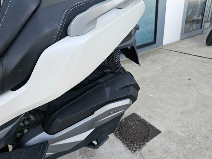 2022 BMW Motorrad C 400 GT ION White