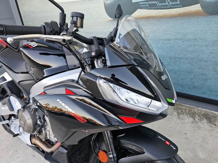 2023 APRILIA TUONO FACTORY Black