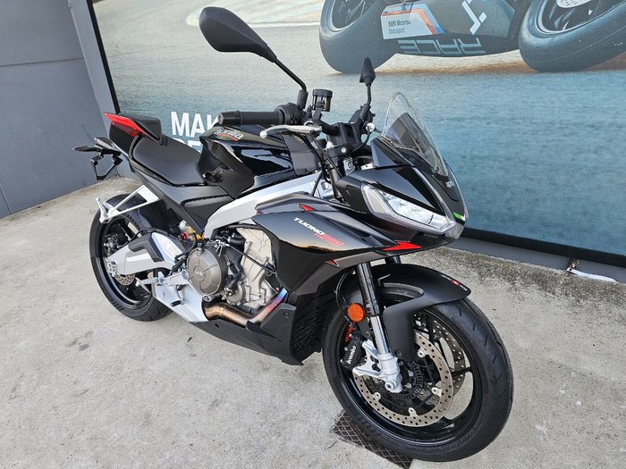 2023 APRILIA TUONO FACTORY Black