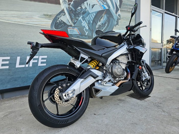 2023 APRILIA TUONO FACTORY Black