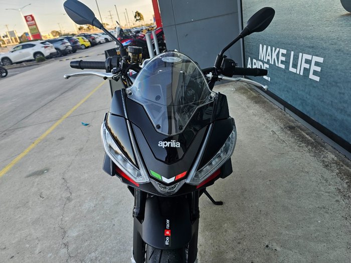 2023 APRILIA TUONO FACTORY Black