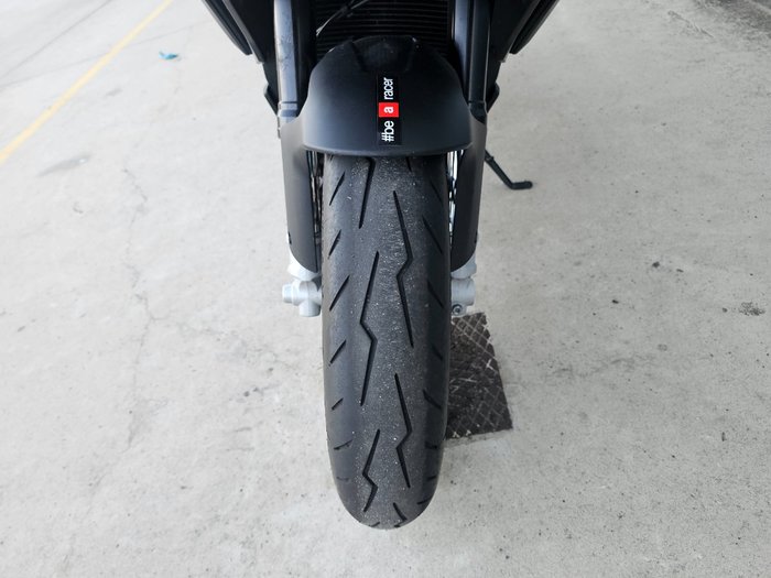 2023 APRILIA TUONO FACTORY Black