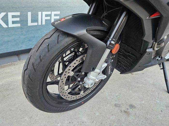 2023 APRILIA TUONO FACTORY Black