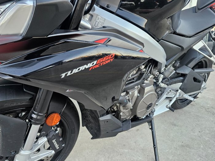 2023 APRILIA TUONO FACTORY Black