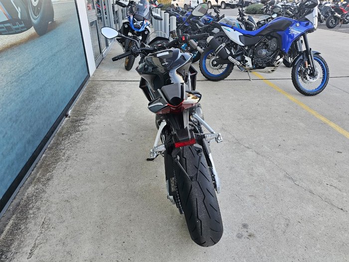 2023 APRILIA TUONO FACTORY Black