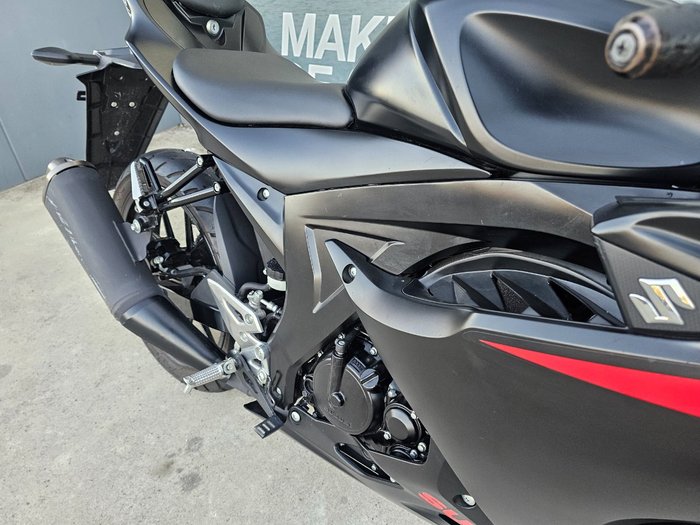 2018 Suzuki GSX-R125A Black