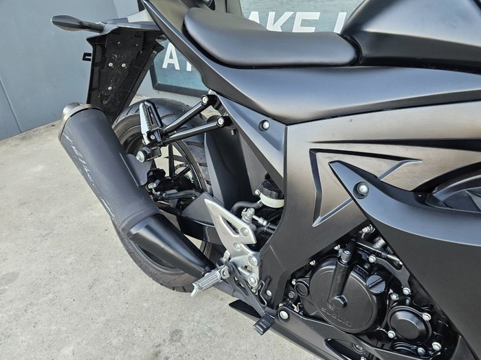 2018 Suzuki GSX-R125A Black