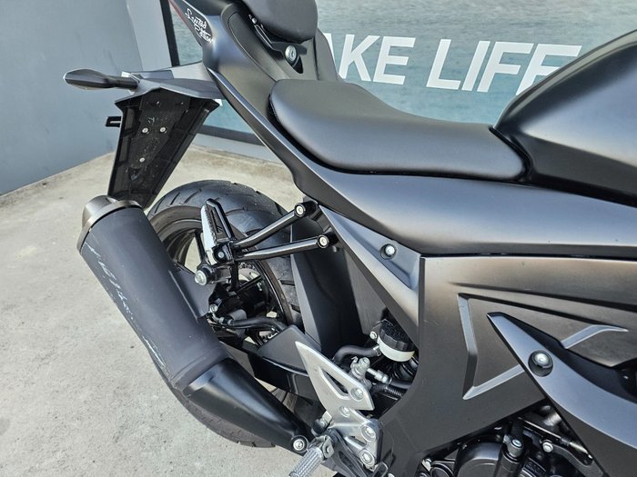 2018 Suzuki GSX-R125A Black