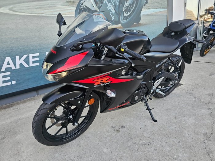 2018 Suzuki GSX-R125A Black