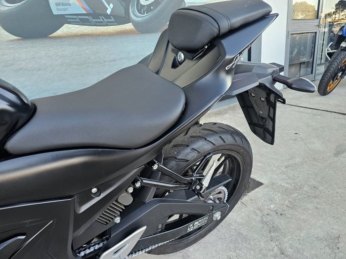 2018 Suzuki GSX-R125A Black