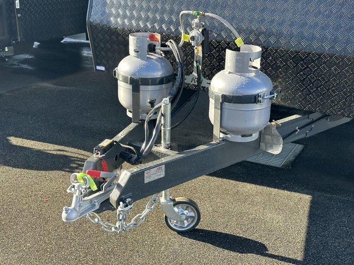 2025 Essential Caravans A Class V1-1 18'8